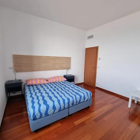 Seafront Holidays & Workstays Molfetta Exterior foto